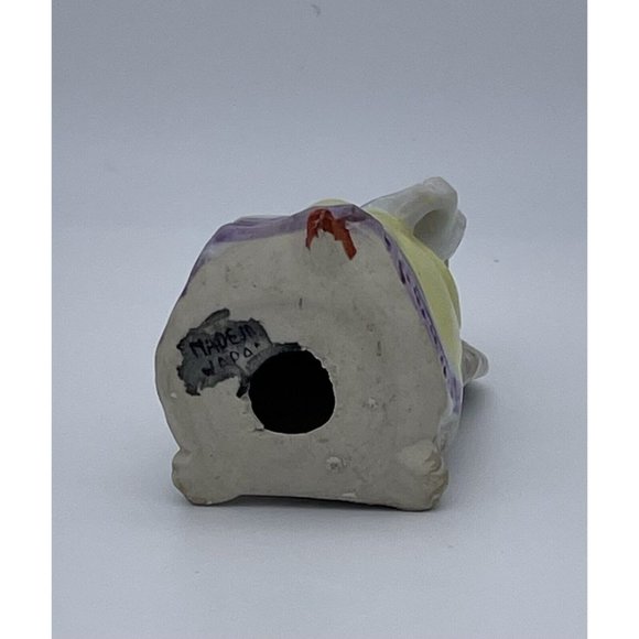 Vintage Figurine 4" Victorian Lady Blushing Hand Painted Porcelain Marked Japan - Picture 5 of 5